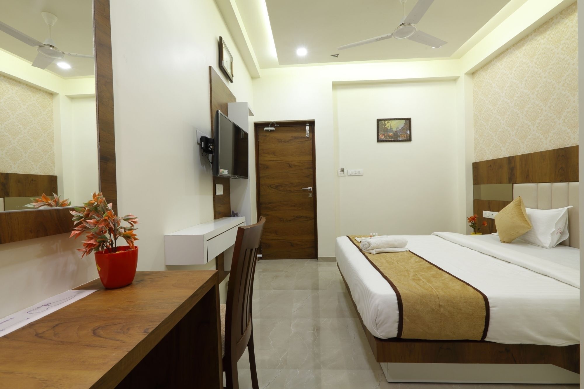 Hotel Alka Inn Ахмедабад Екстер'єр фото